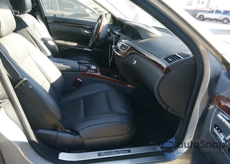 2013 Mercedes-Benz S 550 4Matic из США, поврежденный, VIN WDDNG9EB2DA532677